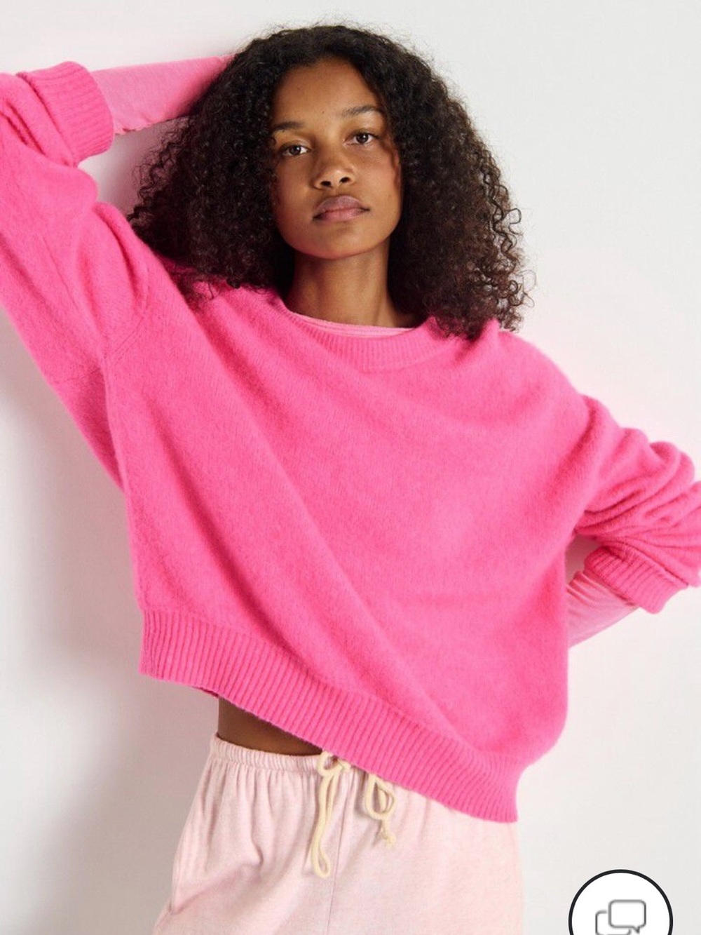 American Vintage Bright Pink Crewneck Sweater